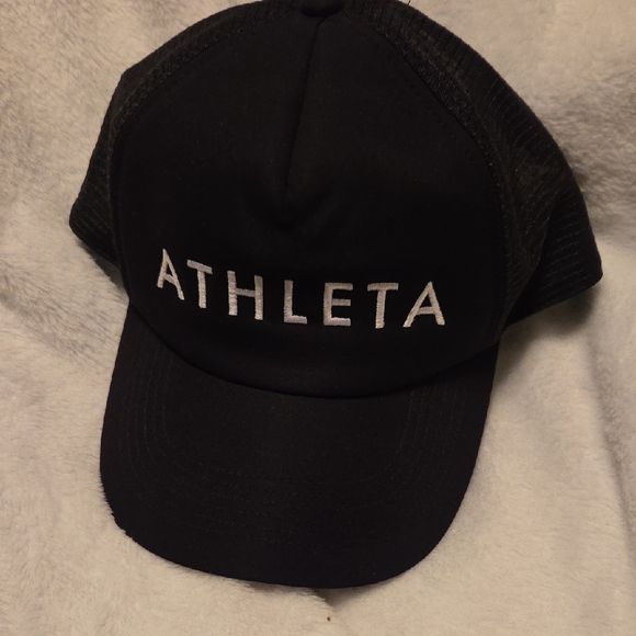 Athleta Accessories - Athleta NWOT Black and White Logo Cap...adjustable